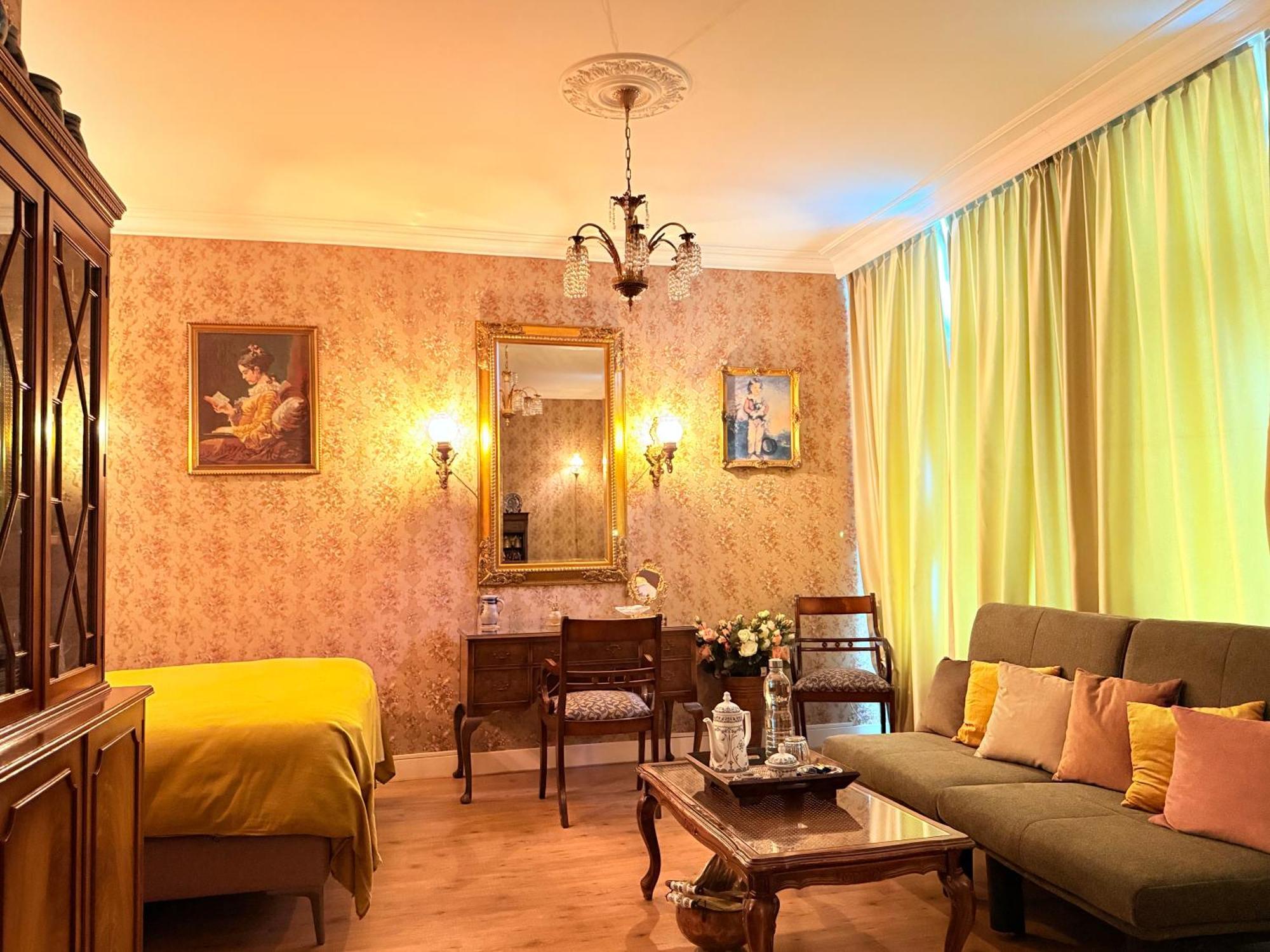 Luxurious Classical Dutch Styled Room In City Centre Of The Hague - Home Stay Exterior foto
